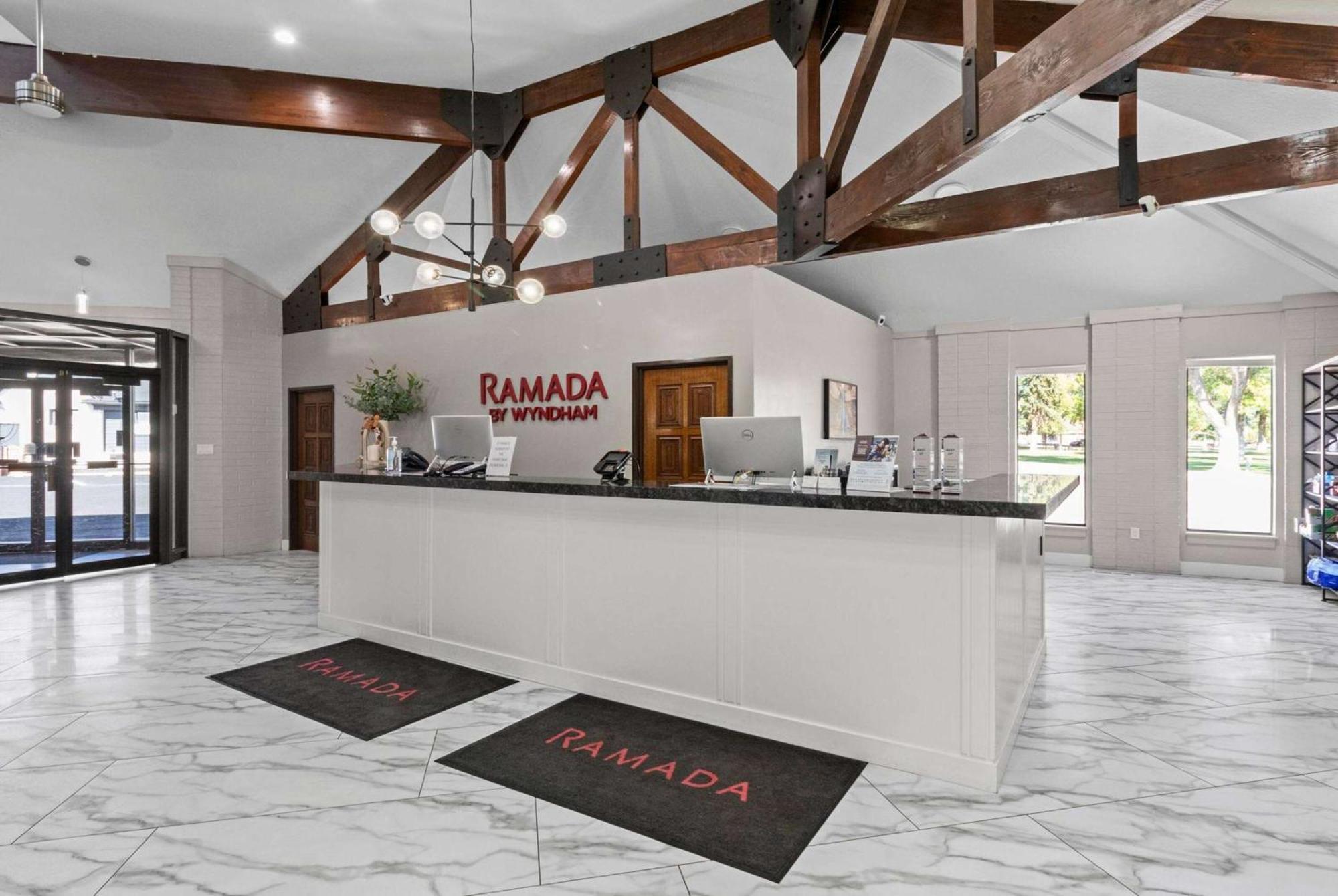 Ramada By Wyndham Richfield Ut I-70 Hotel Exterior photo